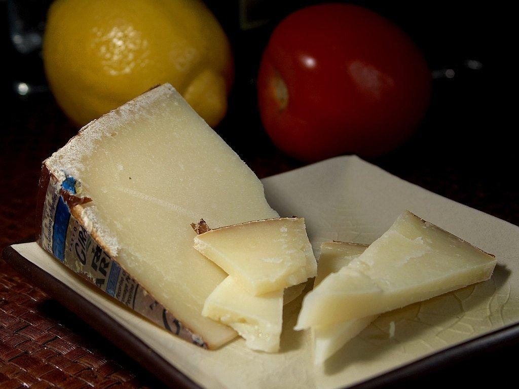 Pecorino stagionato